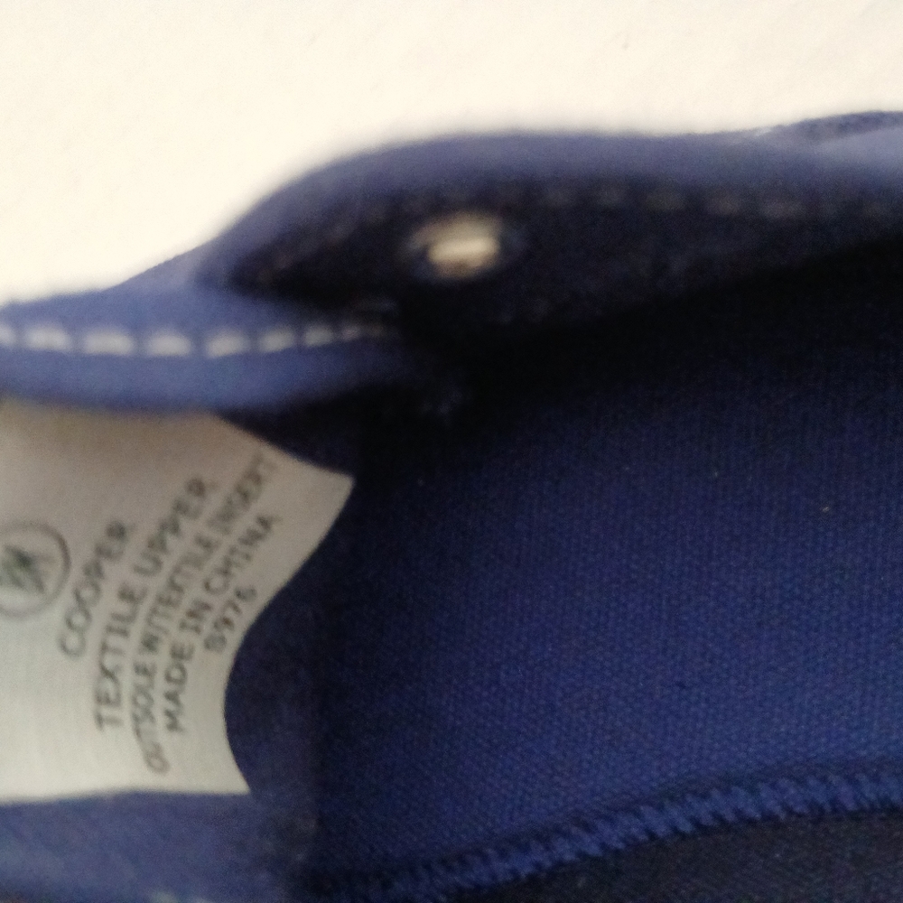Classic Navy Canvas Sneakers Coral Bay Womens Classic  Sneaker Lace Up 8M - Picture 10 of 13